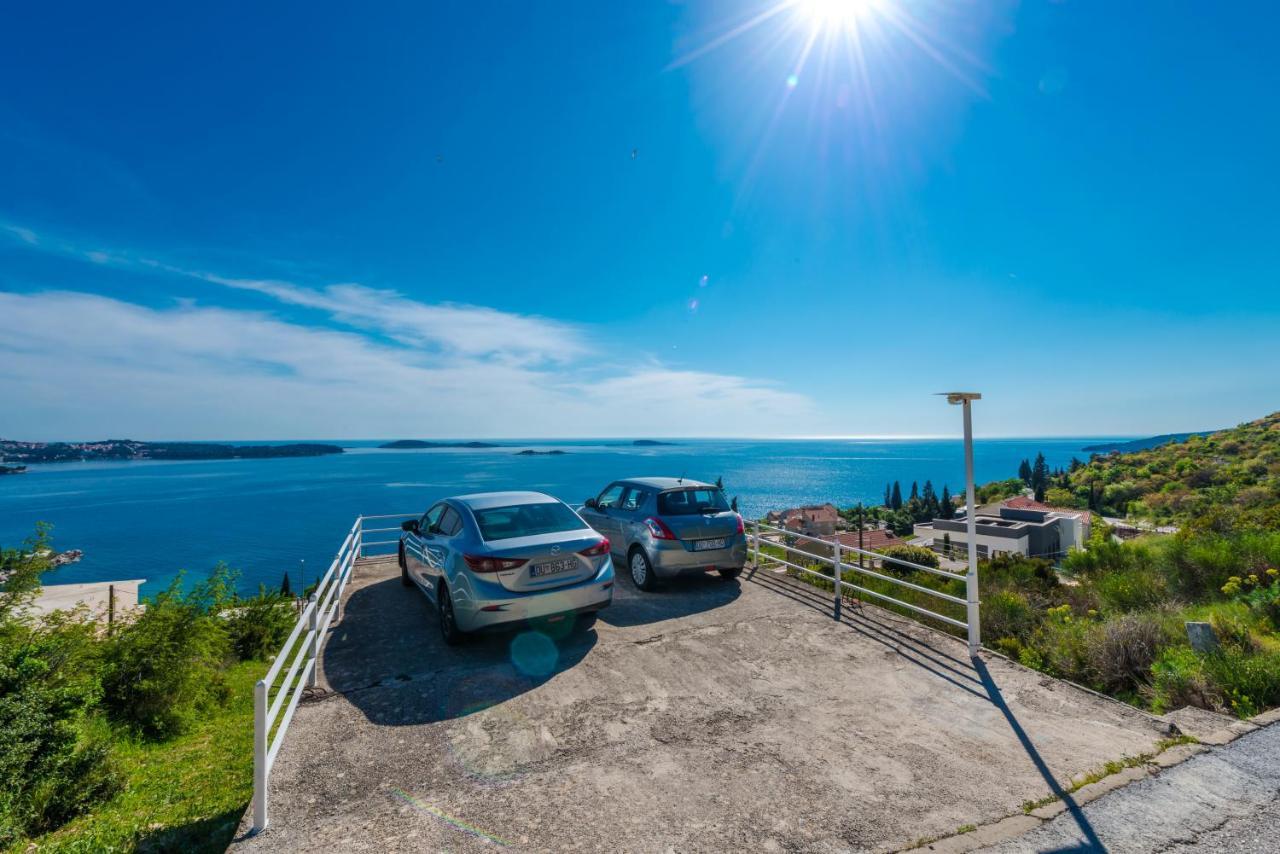 Golden Seaview Holiday Home Mlini Eksteriør bilde
