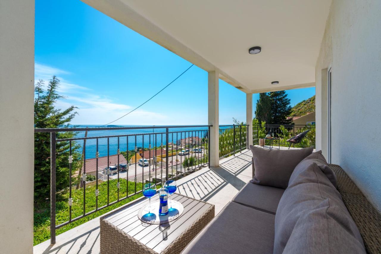 Golden Seaview Holiday Home Mlini Eksteriør bilde